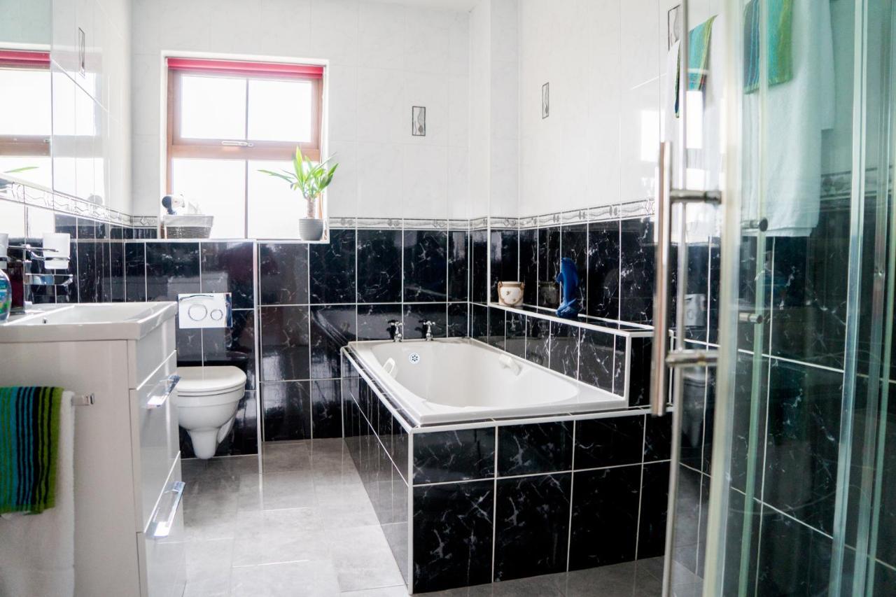 Ardeevin Milltown Lough Eske Bed & Breakfast מראה חיצוני תמונה